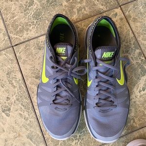 Women’s Nike running shoes